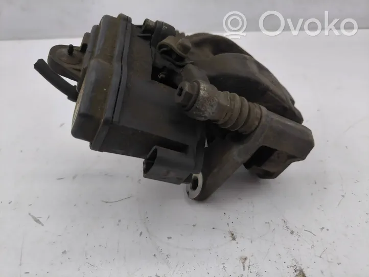 Audi A5 Galinis suportas 8W0406AT