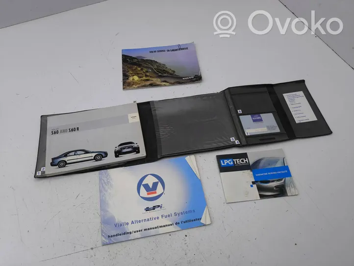 Volvo S60 Owners service history hand book 