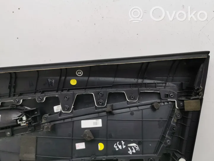 Hyundai i40 Etuoven verhoilu 823303Z000