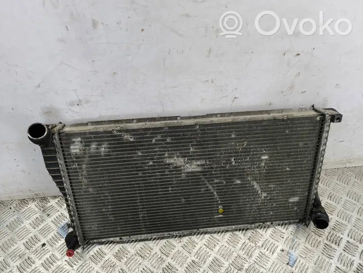 BMW 5 E39 Radiateur de refroidissement 2247345