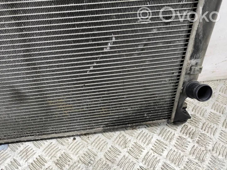 Toyota Avensis T250 Radiateur de refroidissement 