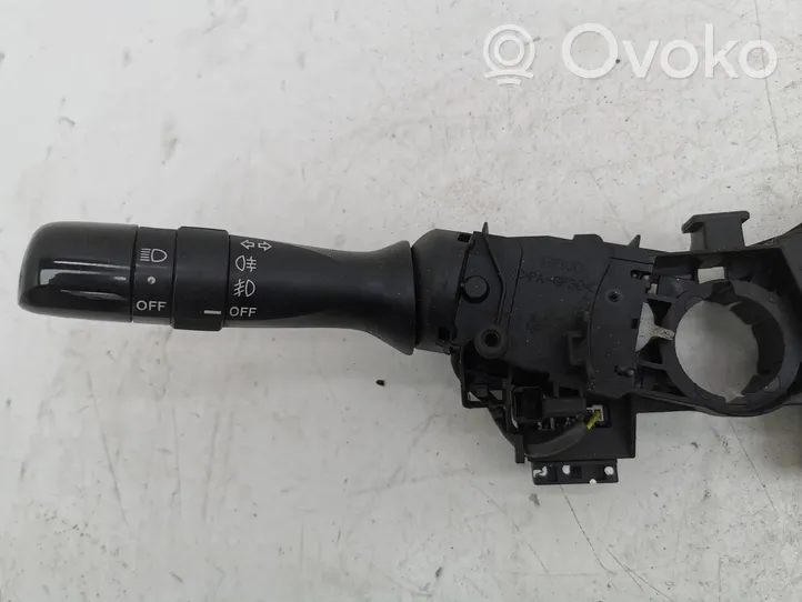 Toyota Prius (XW20) Leva/interruttore dell’indicatore di direzione e tergicristallo 17F220