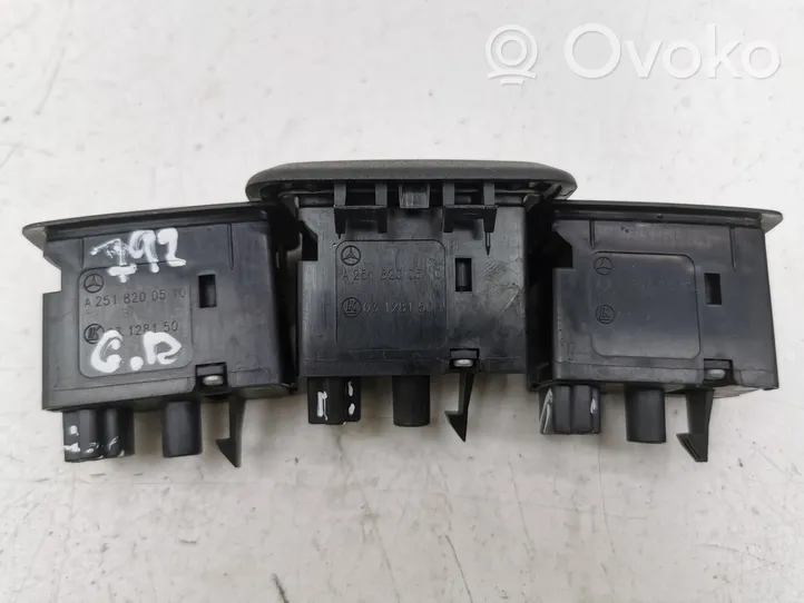 Mercedes-Benz B W245 Electric window control switch A2518200510