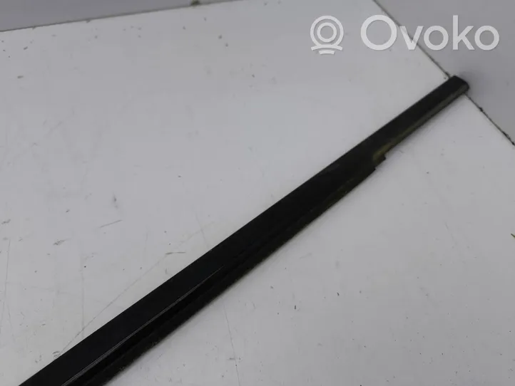 Mercedes-Benz B W246 W242 Front door glass trim molding 