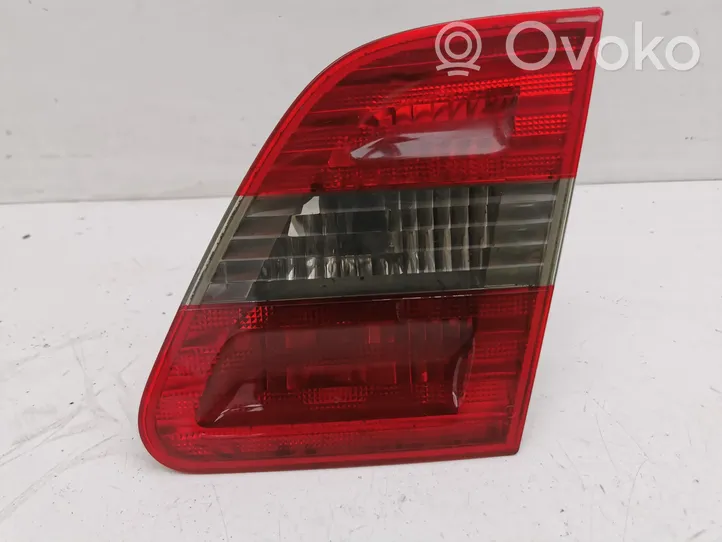 Mercedes-Benz B W245 Tailgate rear/tail lights A1698201664