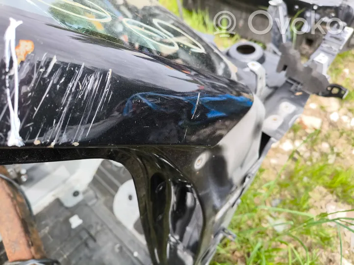 Suzuki Vitara (LY) Panel lateral delantero 