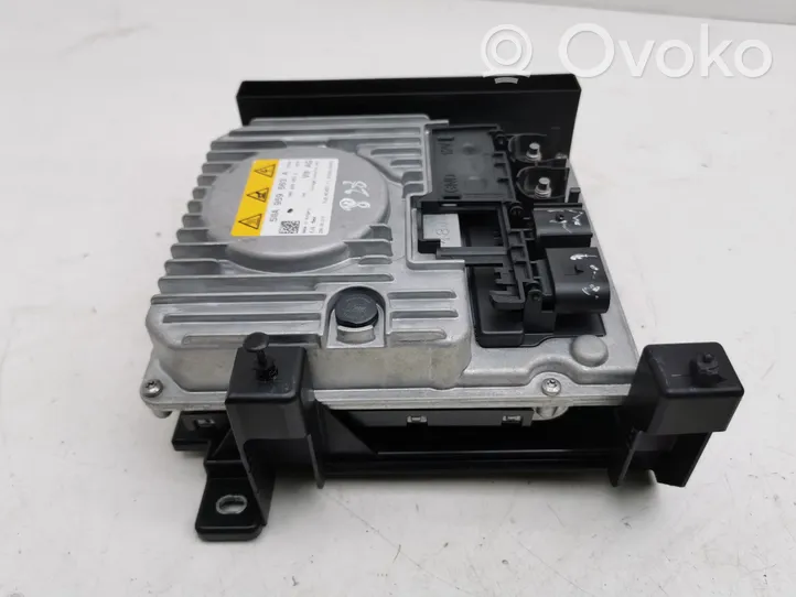 Volkswagen Golf VIII Modulo del convertitore di tensione/trasformatore 5WA959663A