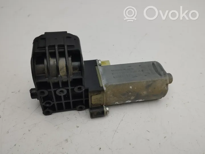 Mercedes-Benz E W213 Motorino di regolazione del sedile A2314600225