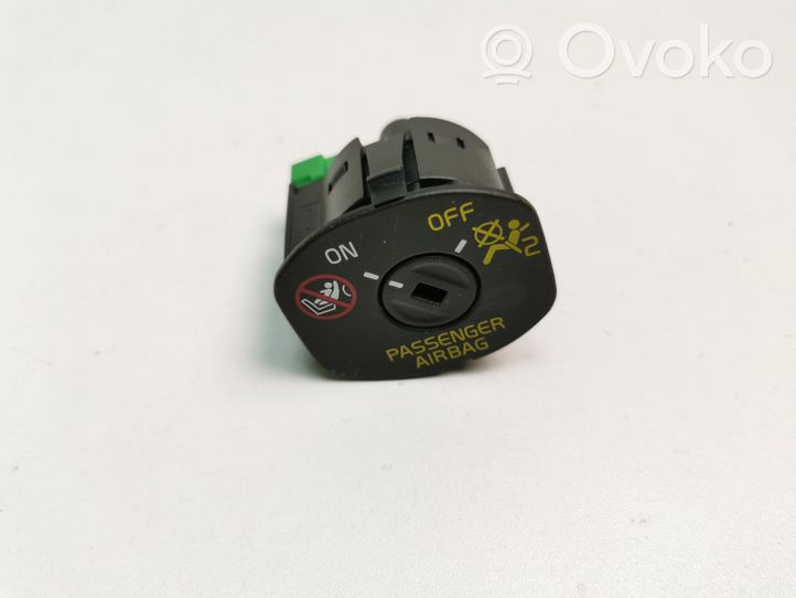 Volvo V40 Interruttore airbag passeggero on/off 31318268