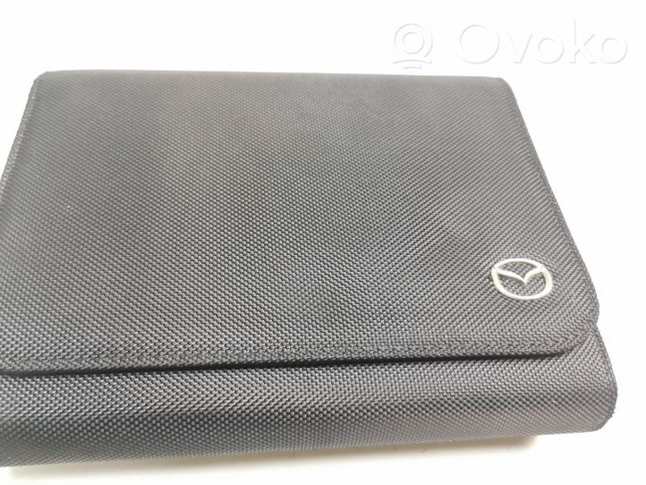 Mazda 6 Carnet d'entretien d'une voiture 