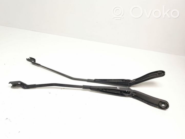 Volvo V60 Ramię wycieraczki szyby przedniej / czołowej 30753509