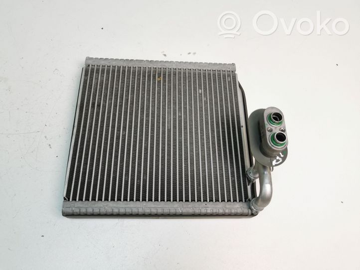 Hyundai i30 Radiatore aria condizionata (A/C) (abitacolo) 