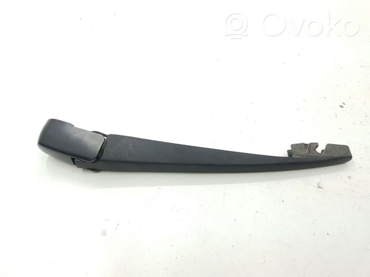 Mitsubishi Outlander Rear wiper blade arm 