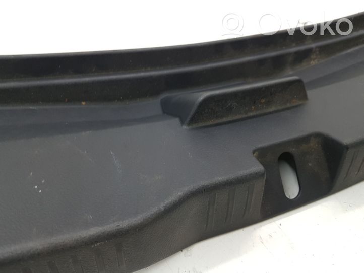 Toyota Auris E180 Rivestimento di protezione sottoporta del bagagliaio/baule 6471602120