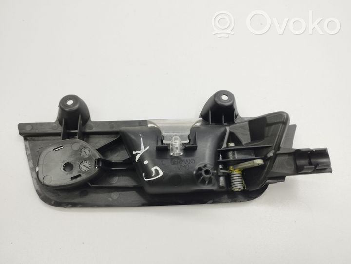 Audi A4 S4 B6 8E 8H Maniglia interna per portiera posteriore 8E0839019