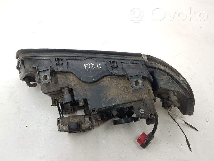 BMW 5 E39 Faro/fanale 138159306