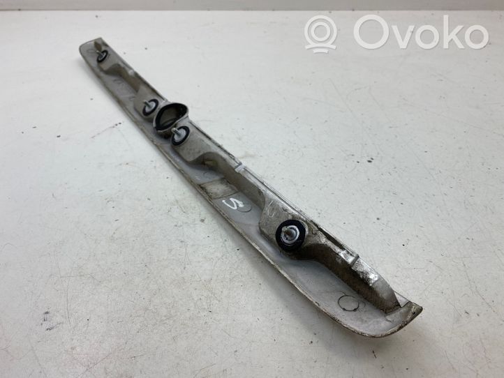 Opel Astra G Garniture de hayon 90521513