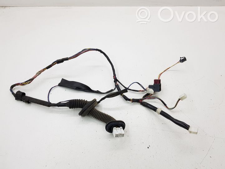 Toyota Avensis T250 Rear door wiring loom 