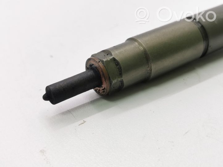 Chrysler Voyager Injecteur de carburant 15062058F