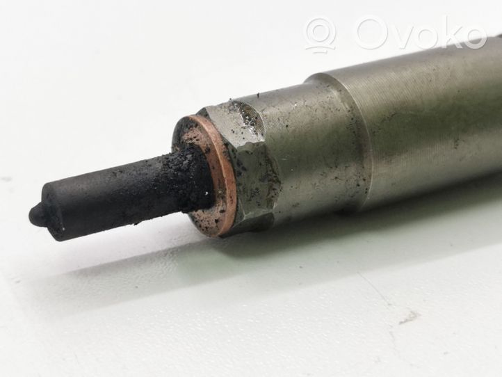 Chrysler Voyager Injecteur de carburant 15062058F