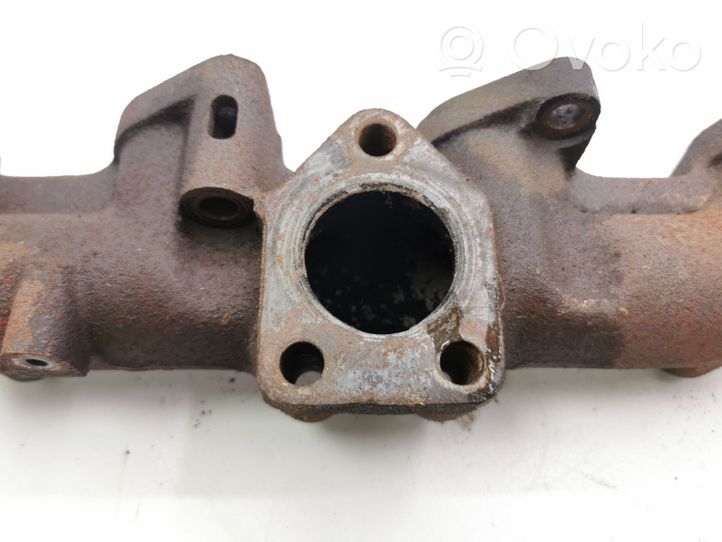 KIA Sorento Exhaust manifold 