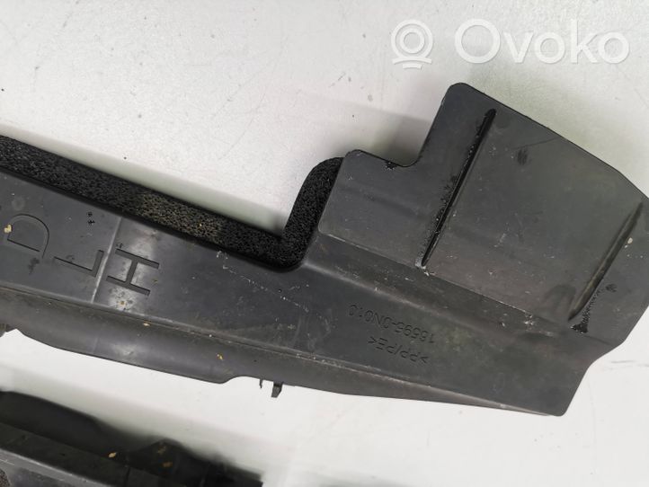 Toyota Auris E180 Déflecteur d'air de radiateur de refroidissement 165950N010