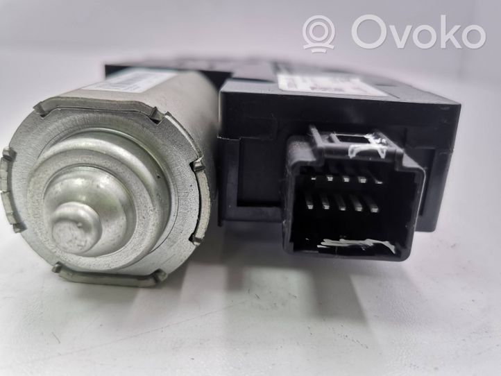 Nissan Qashqai Motore/attuatore 3M23777