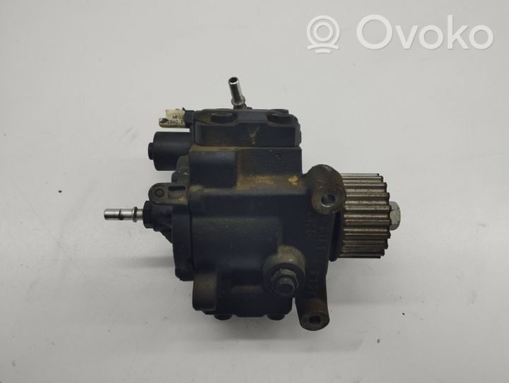 Mercedes-Benz B W246 W242 Polttoaineen ruiskutuksen suurpainepumppu 5WS40844