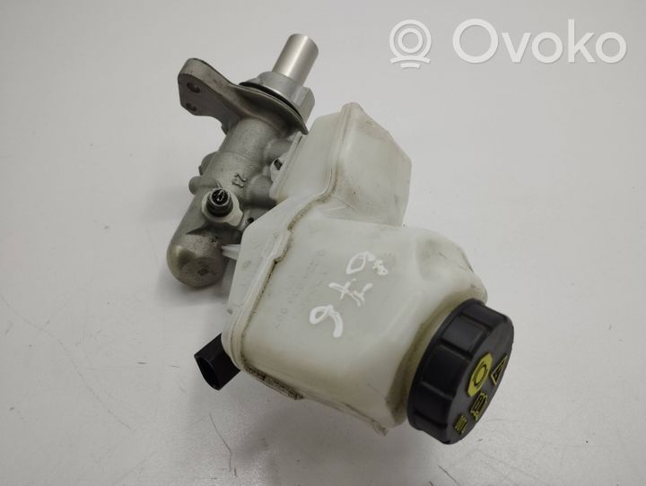 Audi A3 8Y Główny cylinder hamulca 0204839697