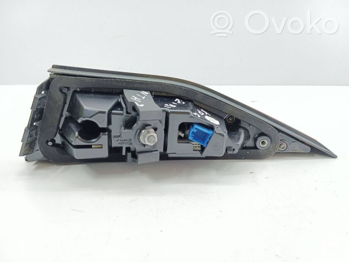 Audi A3 8Y Lampy tylnej klapy bagażnika 8Y0945307