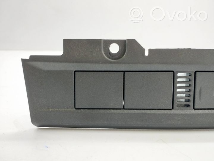 Ford Focus Przycisk / Przełącznik ogrzewania szyby przedniej / czołowej 4M5113D734