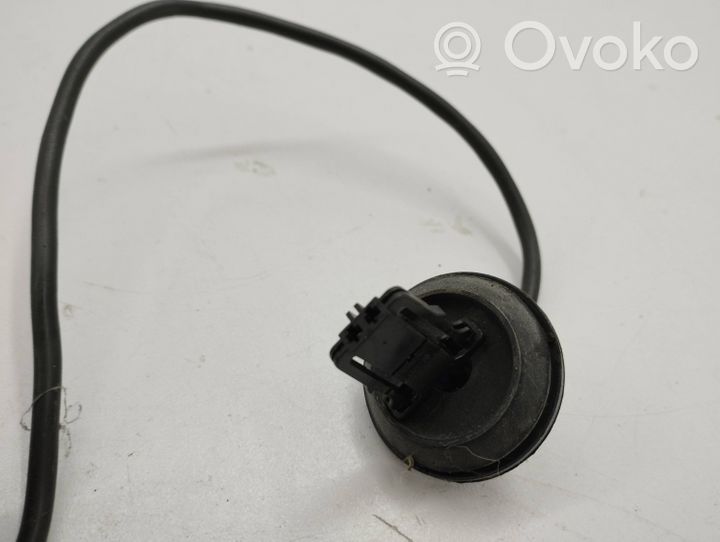 Volkswagen Golf VII Fuel tank cap lock 5C6810773