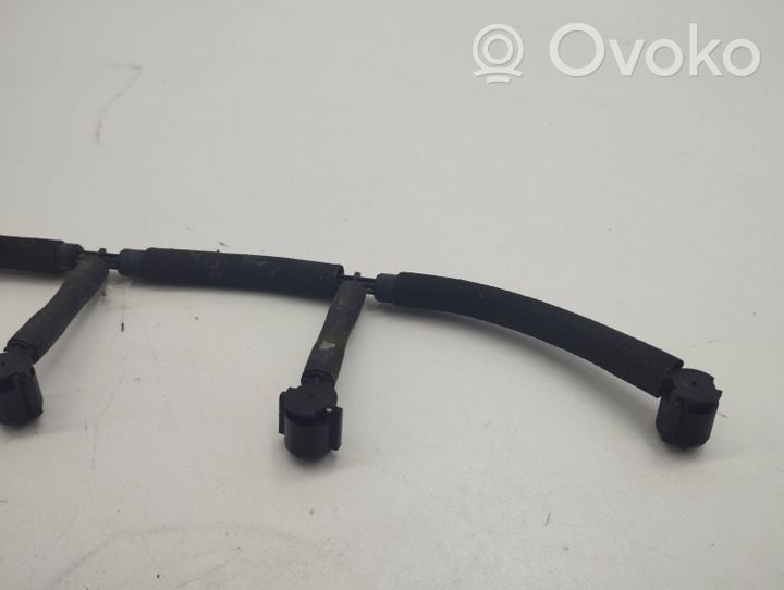 Volvo V40 Linea/tubo flessibile di ritorno del carburante 31321198