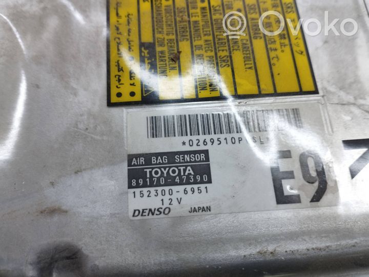 Toyota Prius (XW20) Centralina/modulo airbag 8917047390