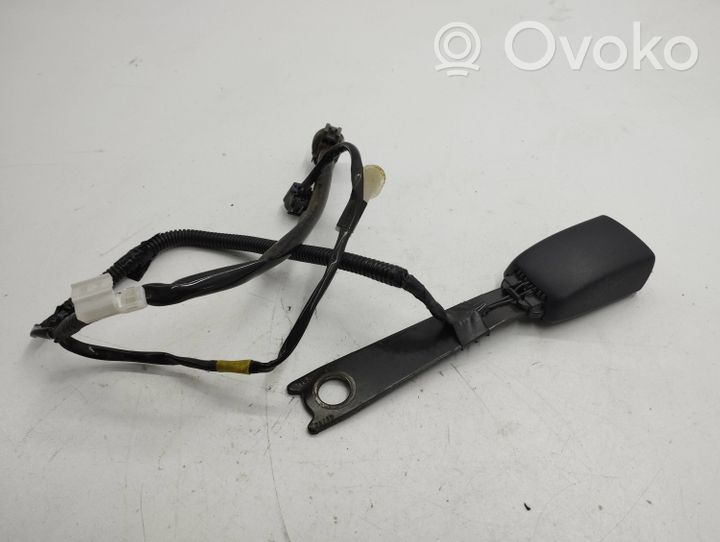 Toyota Avensis T270 Boucle de ceinture de sécurité avant E034501