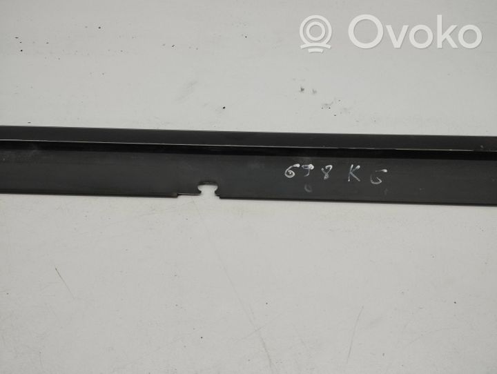 Audi Q7 4L Rivestimento modanatura del vetro della portiera posteriore 4L0853763