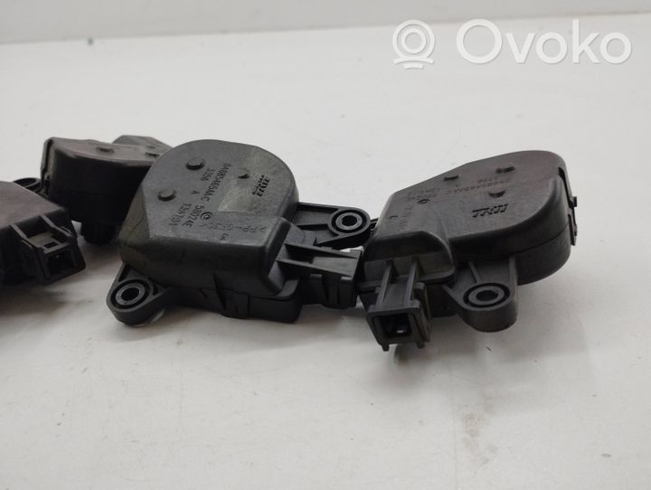 Chrysler Voyager Air flap motor/actuator 04885465AAC