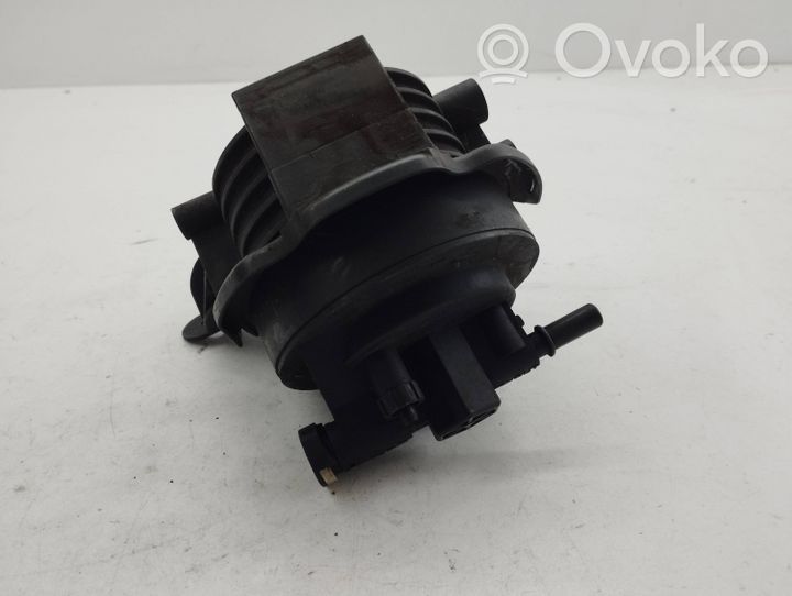 Ford Kuga I Filtre à carburant 9645928180