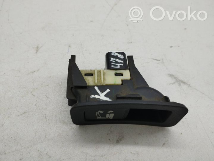 Citroen C-Crosser Sėdynės nugaros atramos atlenkimo rankenėlė 8610A051