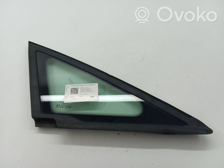 Ford C-MAX II Front triangle window/glass 43R001582