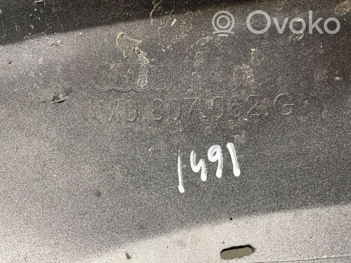 Audi Q7 4M Rivestimento del pannello parte angolare del paraurti anteriore 4M0807062G