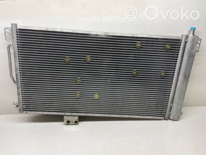 Mercedes-Benz C W203 Radiateur condenseur de climatisation A2035000254