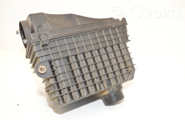 Alfa Romeo 147 Air filter box 46817771