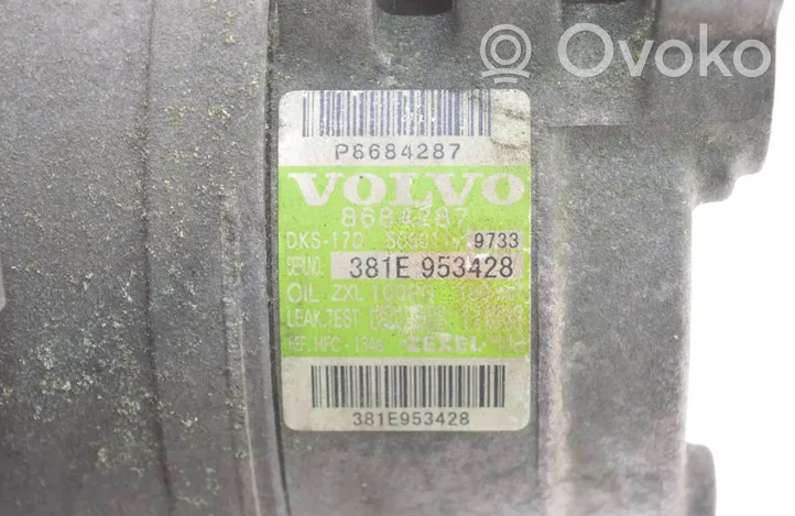 Volvo XC70 Kompresor / Sprężarka klimatyzacji A/C 8684287