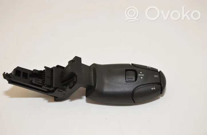 Peugeot 307 Pulsanti/interruttori sul volante 96538207XT