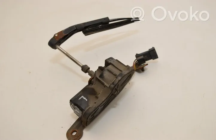 Saab 9-3 Ver1 Silniczek wycieraczki lampy przedniej 0990206935