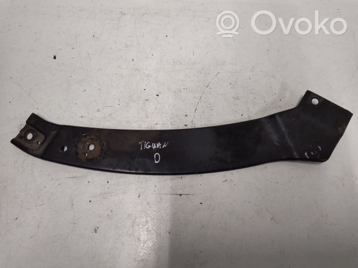 Volkswagen Tiguan Panel mocowania chłodnicy 5N0806930A