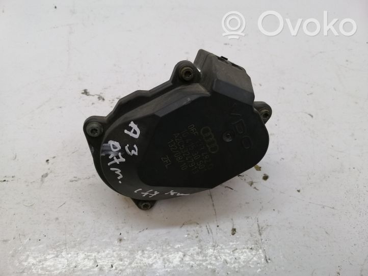 Audi A3 S3 A3 Sportback 8P Attuatore/motore della valvola del collettore di aspirazione 06F133482D