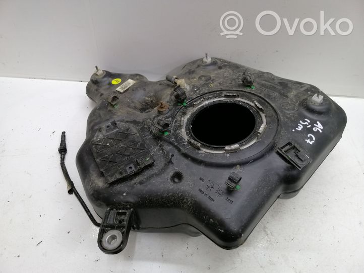 Audi A6 S6 C7 4G AdBlue-nestesäiliö 4G0131877H