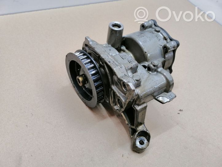 Skoda Octavia Mk3 (5E) Pompa olejowa 04L145208D